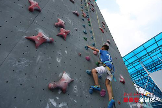 鲁普耐特攀岩俱乐部|打开青少年攀岩新领域的“金钥匙”