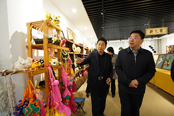 山东省统战部常务副部长李琥莅临鲁普耐特集团参观调研