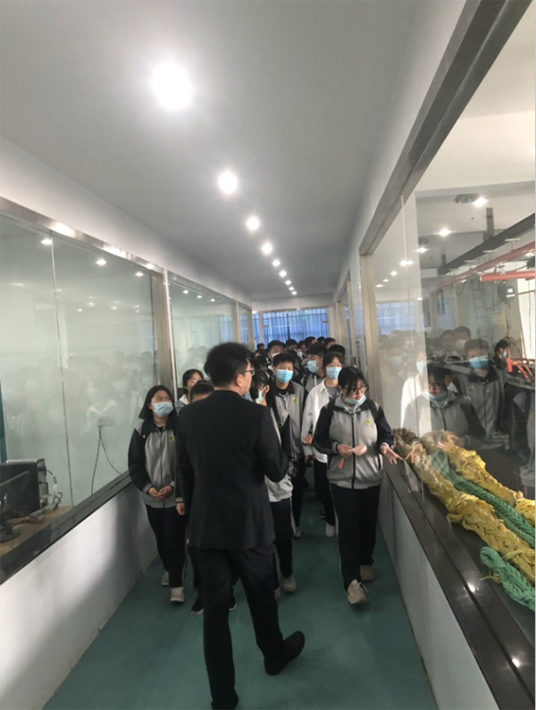 魅力绳网，多彩世界|济南德润中学职业体验活动走进鲁普耐特集团