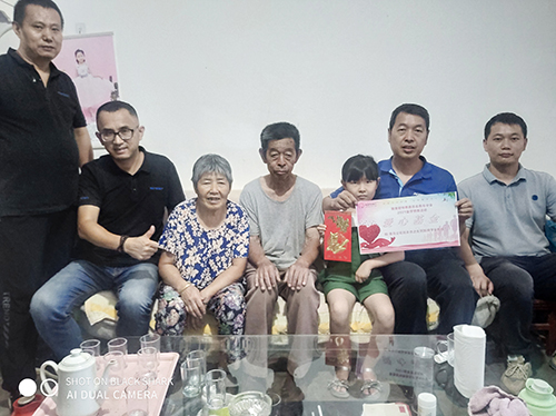 爱心助学，鲁普耐特慈善基金会在行动！