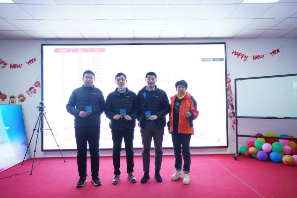 鲁普耐特慈善基金会|八年坚守、温暖相伴，以爱之名、向善而行